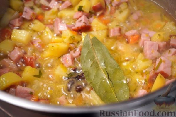 Суп с пекинской капустой и копченым мясом