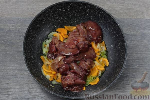 Рис с куриной печенью